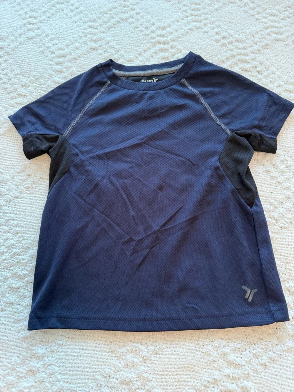Old Navy boys dri fit  Crew Neck Tee - Black & Navy